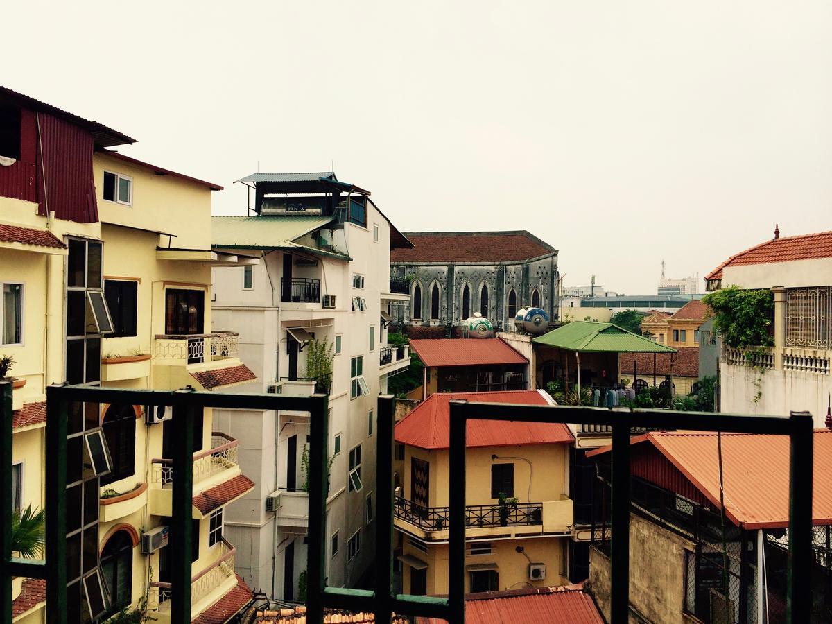 Golden Snake Hostel Hanoi Exterior photo